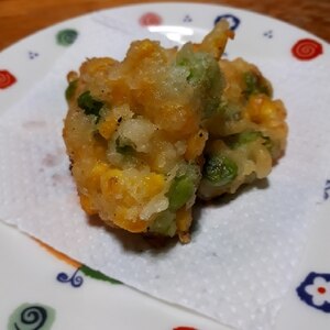 とうもろこしと枝豆のかき揚げ